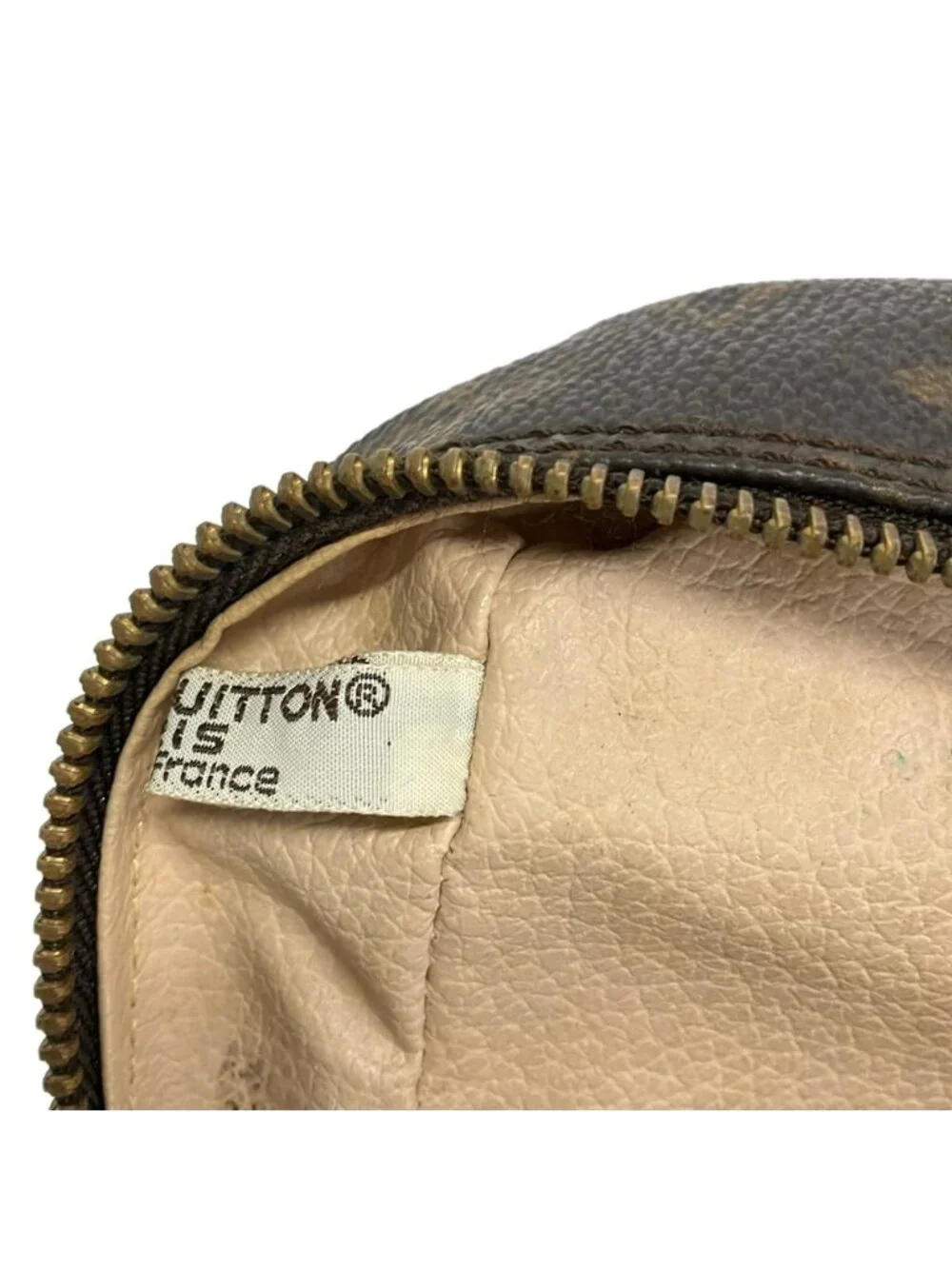 Louis Vuitton Pouch Monogram Trousse Toilet 28